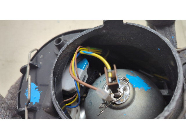 Фара передняя  Jaguar X-Type 2001-2009 правая 