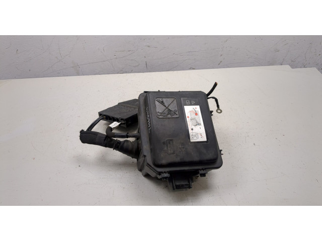 Блок предохранителей Peugeot 2008 2019-2023