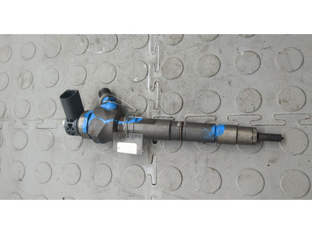 Форсунка топливная  Skoda Yeti 2009-2018    03L130277Q, 03L130855CX, 0445110467     