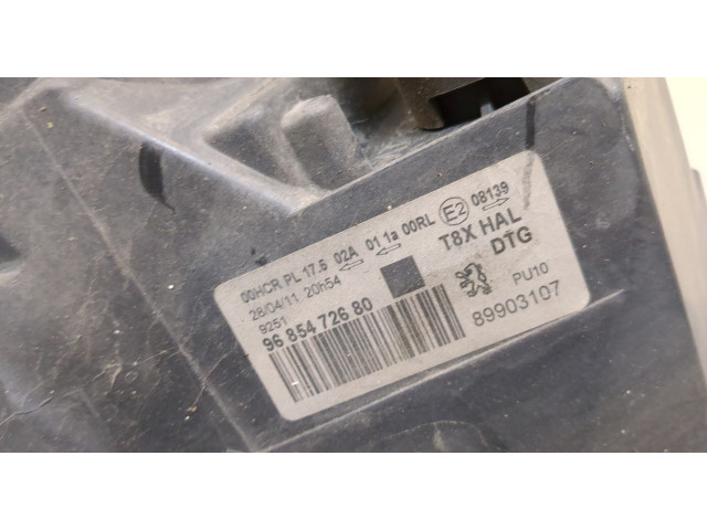 Фара передняя  Peugeot 3008 2009-2016 правая 