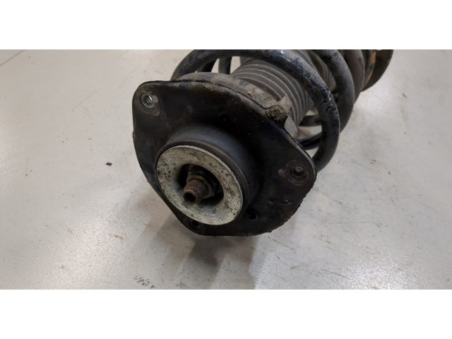 Стойка амортизатора  Skoda Yeti 2013-2018     1.4  бензин