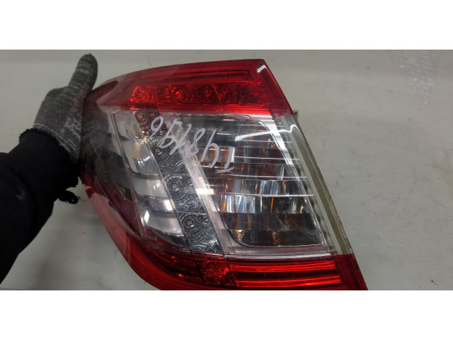 Задний фонарь          