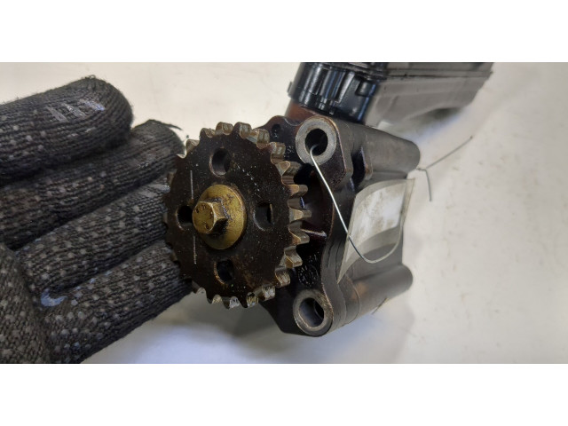 Масляный насос       