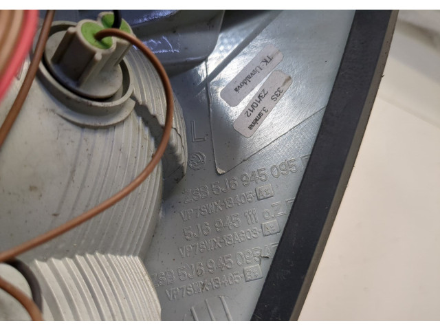 Задний фонарь 5J6945111A