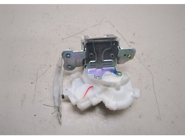 Замок багажника Mitsubishi Eclipse Cross 2017-2020