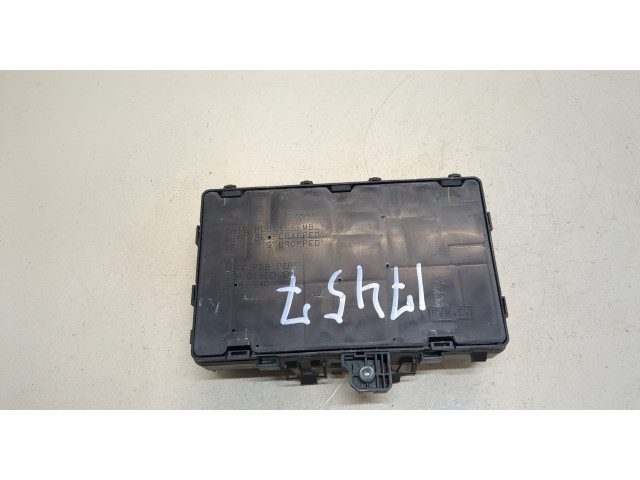 Блок предохранителей  Ford Fusion 2017- USA      HG9T14D068BC   