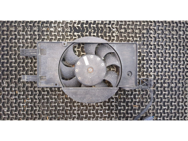 Вентилятор радиатора  Ford Focus 3 2011-2015     1.0 бензин       