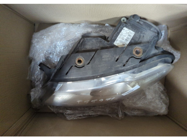 Фара передняя  Volkswagen Passat 6 2005-2010 левая 