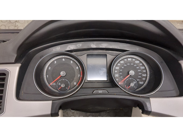 Панель приборов  Volkswagen Atlas 2017-2020       3CN920850B     
