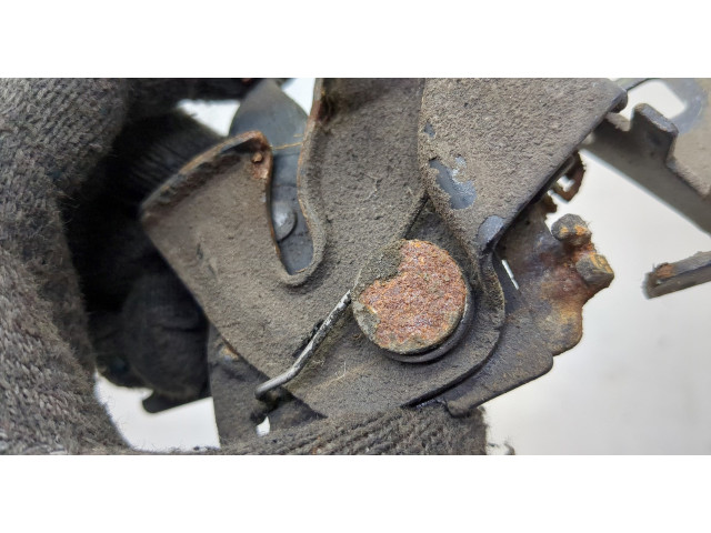 Замок капота Skoda Octavia Tour 1996-2011