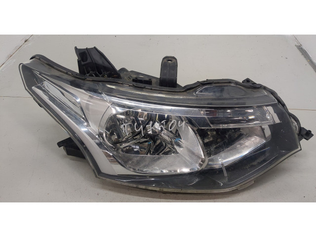 Фара передняя Mitsubishi Outlander 2012-2015 правая
