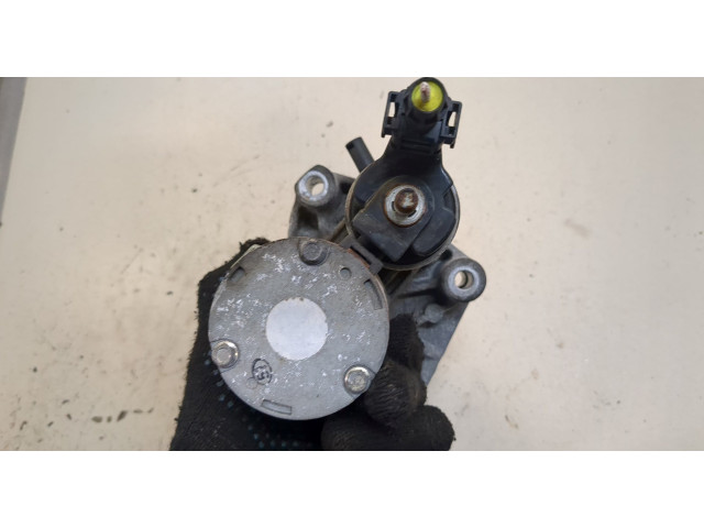 Стартер  Peugeot 2008 2013-2019 1.2     