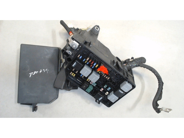 Блок предохранителей  Volvo XC40      31473880   1.5