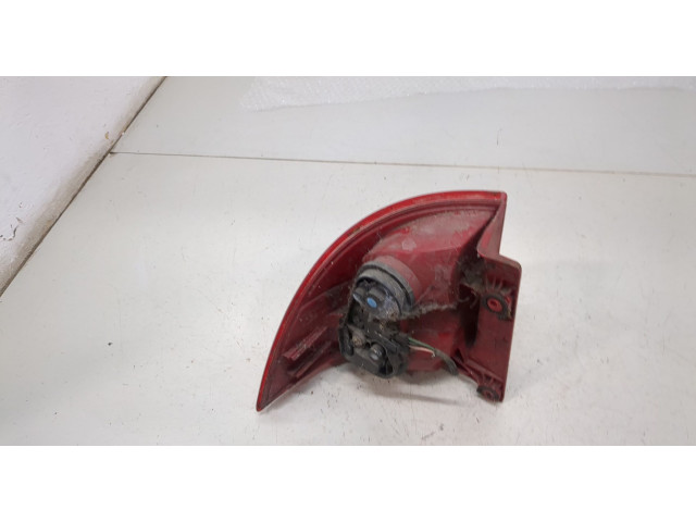 Задний фонарь