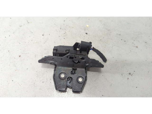 Замок багажника Chevrolet Trailblazer 2019-