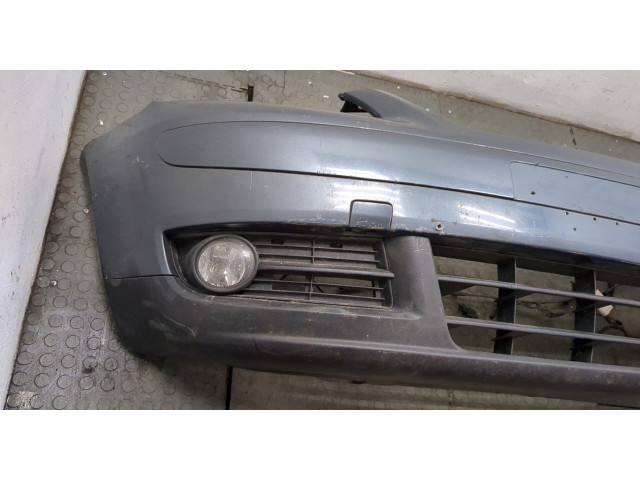 Бампер  Volkswagen Caddy 2004-2010 передний   