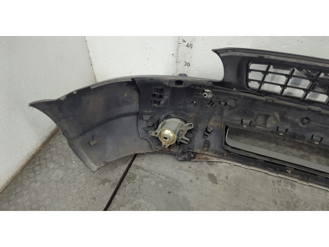 Бампер  Volvo XC70 2000-2007 передний   