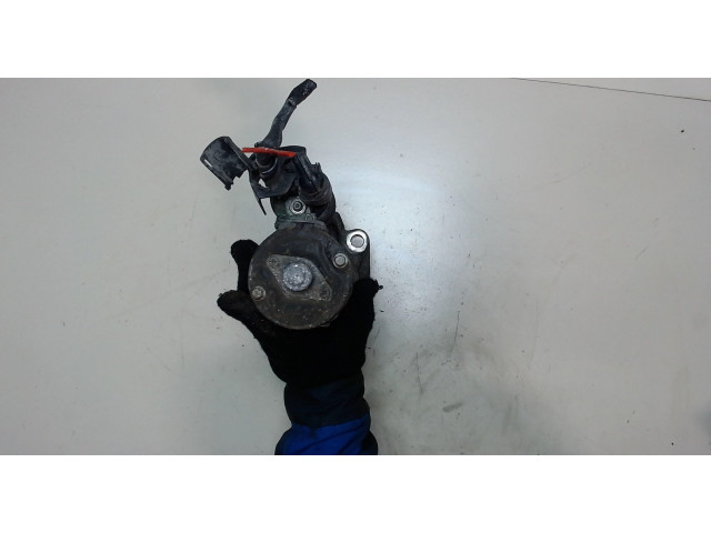 Стартер  Volkswagen Caddy 2010-2015 1.6  02Z911024H   