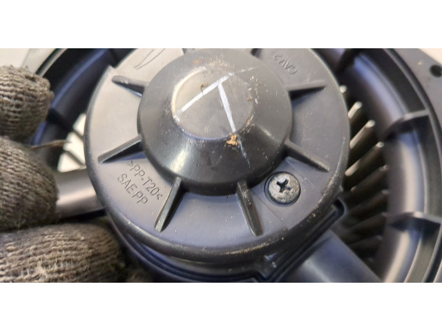 Моторчик печки Nissan Pathfinder 2012-2020