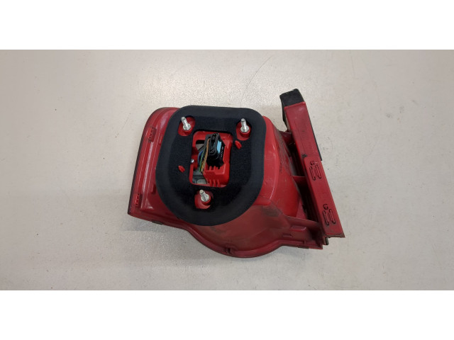 Задний фонарь          