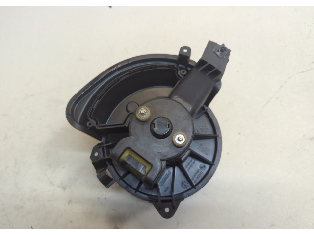 Моторчик печки  Fiat Punto Evo 2009-2012 77364955    77364955   