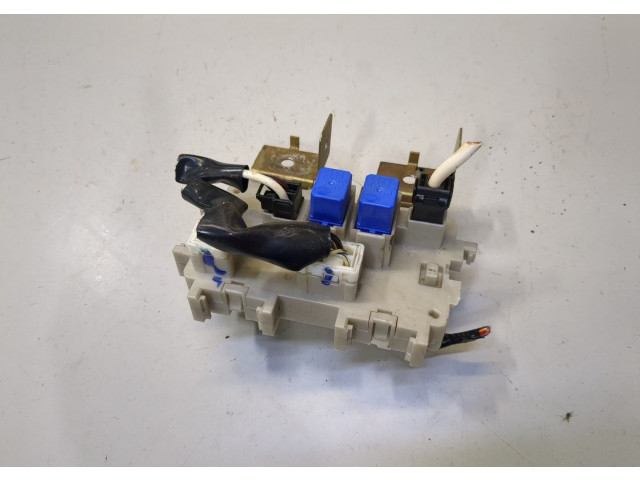 Блок предохранителей Infiniti QX56 2004-2010 14847s2004d13 5.6