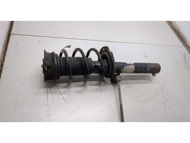 Стойка амортизатора Volkswagen Jetta 7 2018-2024 5QM413031AA, 5QM411105B