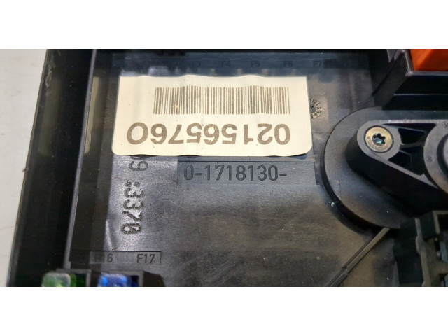 Блок предохранителей  Volkswagen Golf 6 2009-2012         