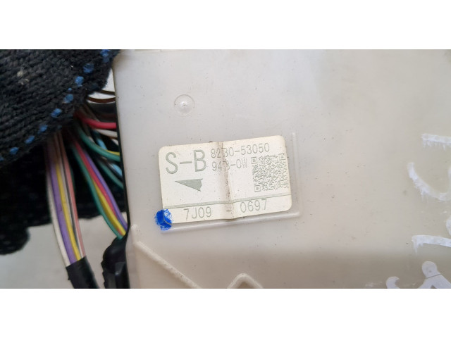 Блок предохранителей  Lexus IS 2005-2016         