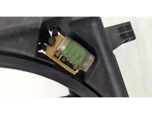 Вентилятор радиатора Opel Corsa D 2006-2014