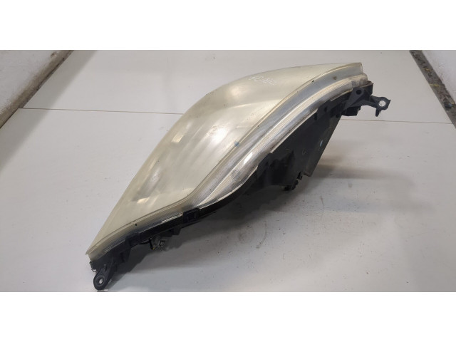 Фара передняя  Toyota Prius 2003-2009 левая 