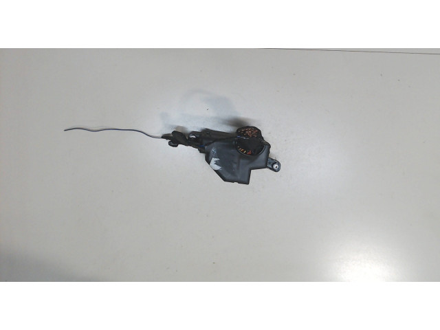 Блок предохранителей Volkswagen Jetta 5 2004-2010 1K941824 2