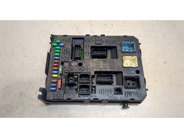 Блок BSI  Peugeot 5008 2009-2016         