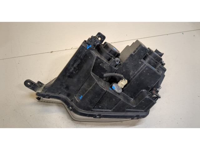 Фара передняя  Opel Antara правая 