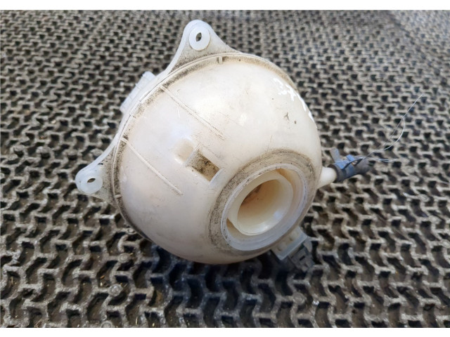 Бачок расширительный  Volkswagen Polo 1999-2001 6n0121407    1.4