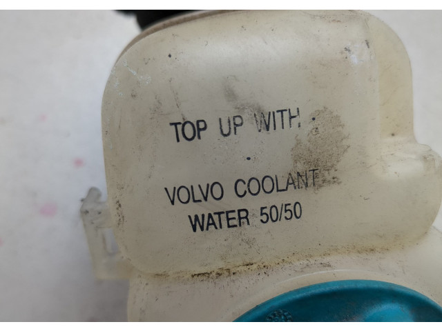Бачок расширительный  Volvo XC70 2002-2007 30760100   