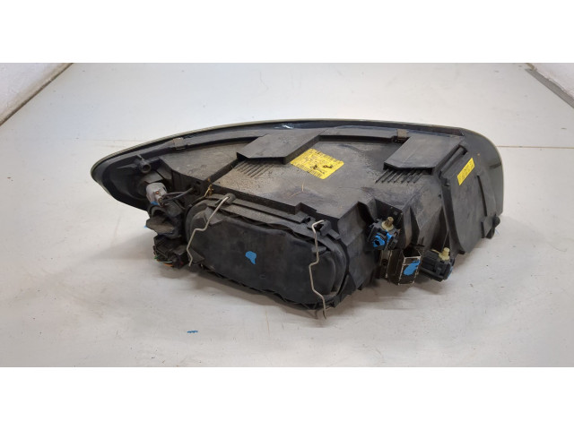 Фара передняя  Volvo S40 2004- левая 