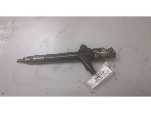 Форсунка топливная Mitsubishi L200 2006-2015 1465A041