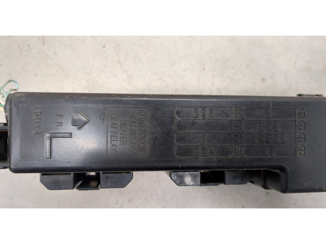 Блок предохранителей Infiniti EX35 241051BU0A, 2708663