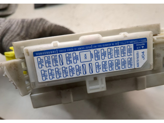 Блок предохранителей Toyota Highlander 1 2001-2007