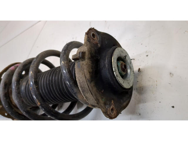 Стойка амортизатора Skoda Yeti 2013-2018