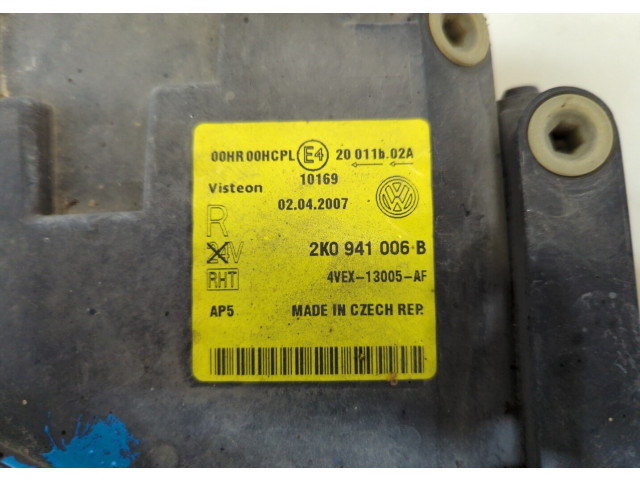 Фара передняя  Volkswagen Caddy 2004-2010 правая 