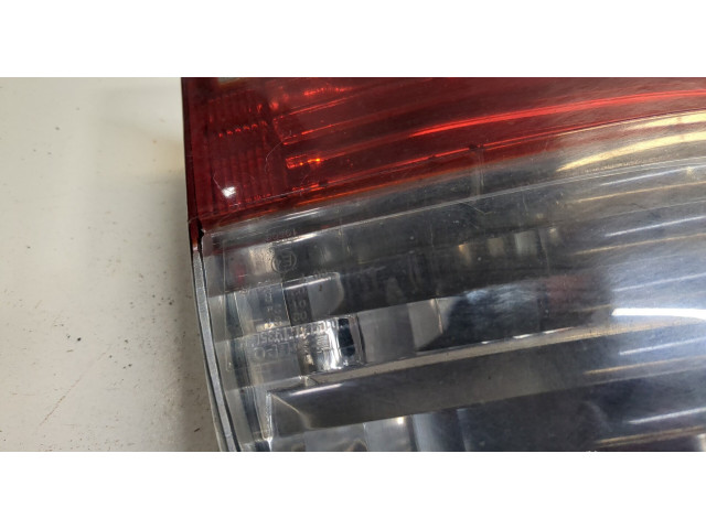 Задний фонарь        Volkswagen Golf 4 1997-2005 