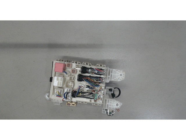 Блок предохранителей  Toyota Verso 2009-2018      87300f060d    2