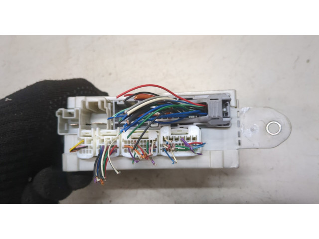 Блок предохранителей Lexus LS460 2006-2012 4.6