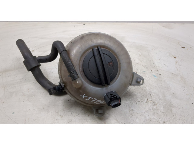 Бачок расширительный  Volkswagen Passat 8 2015-    