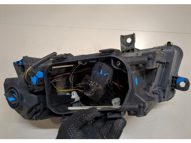 Фара передняя  Audi A6 (C6) 2005-2011 правая 