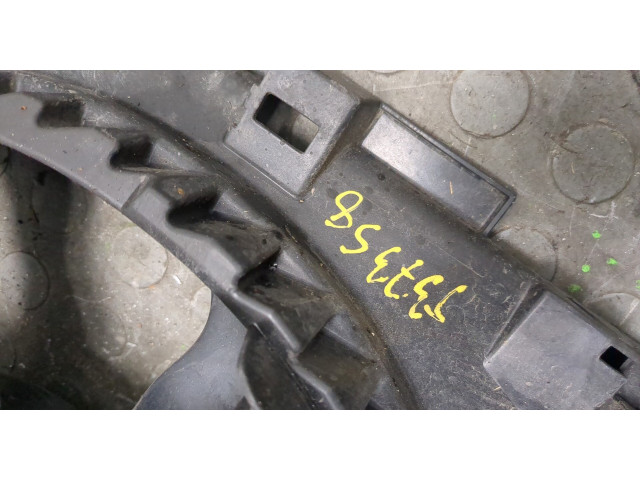 Вентилятор радиатора Mazda 3 (BM) 2016-2019 2013-2019 2.0 бензин