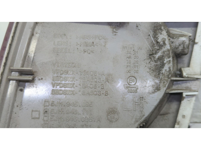 Задний фонарь