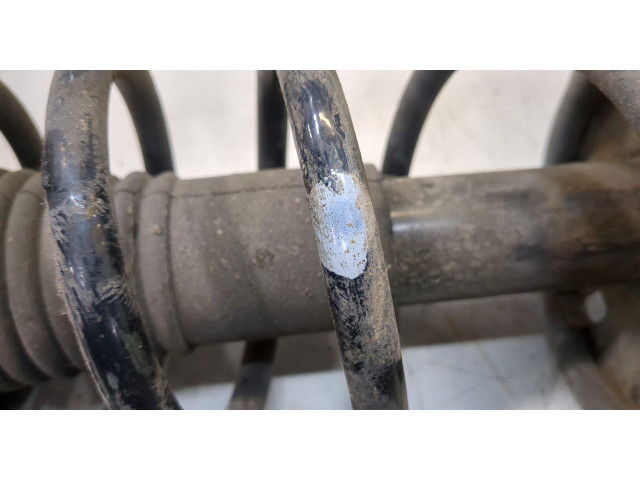 Стойка амортизатора Dacia Sandero 2008-2012